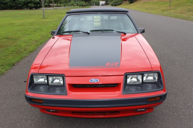 1986 Ford Mustang GT - photo 5