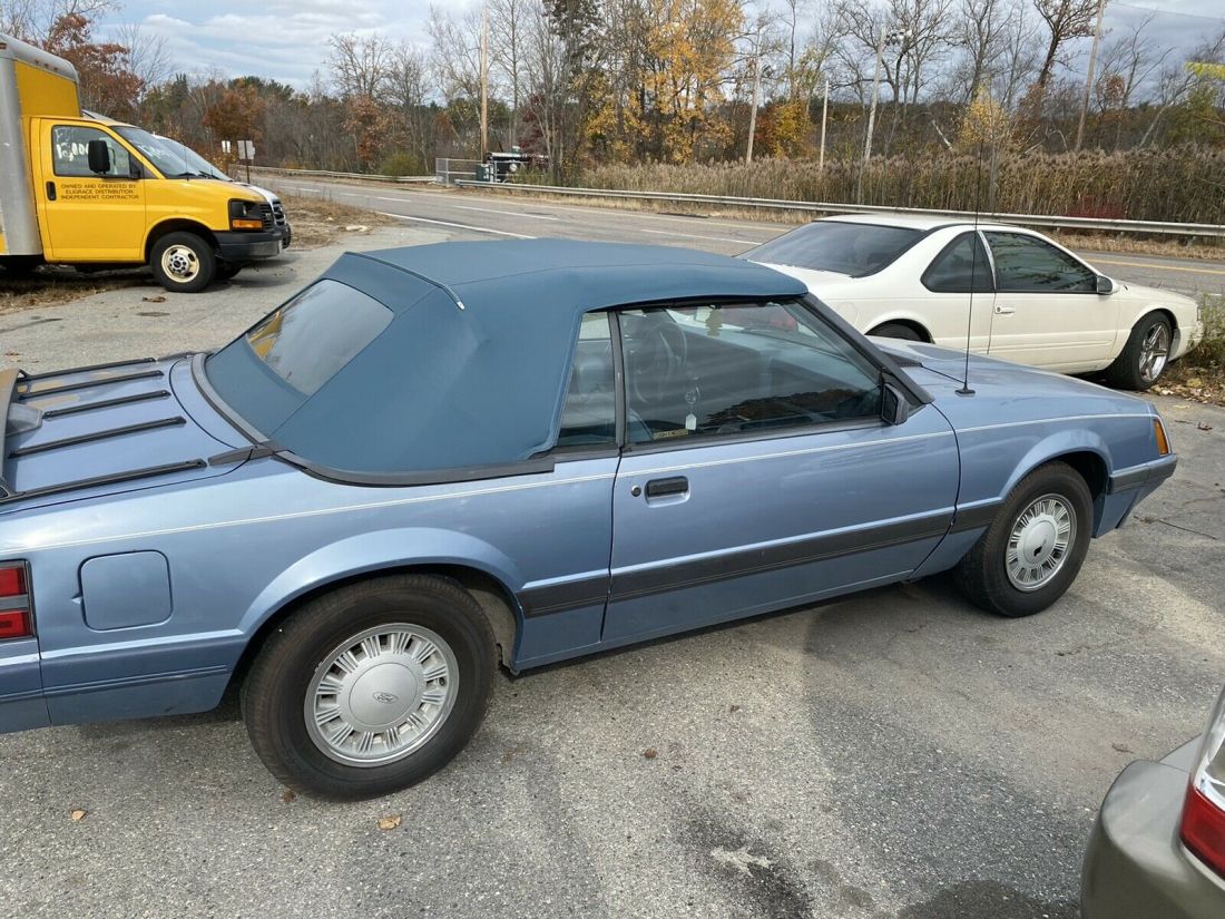 1986 Ford Mustang LX - photo 2