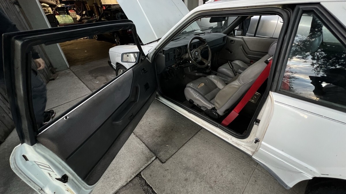 1986 Ford Mustang SVO - photo 12