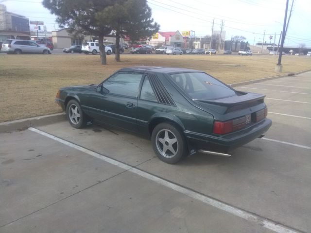 1986 Ford Mustang GT - photo 2