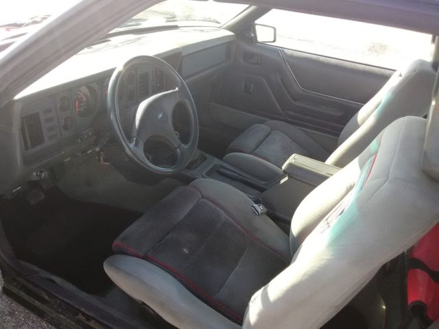 1986 Ford Mustang GT - photo 5
