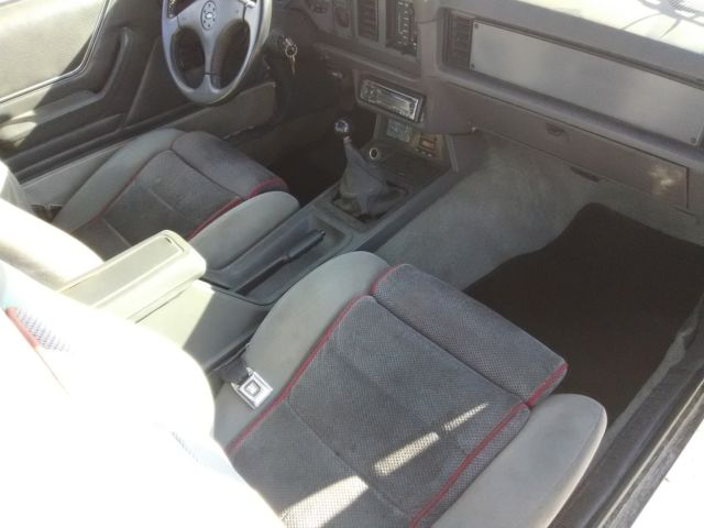 1986 Ford Mustang GT - photo 6
