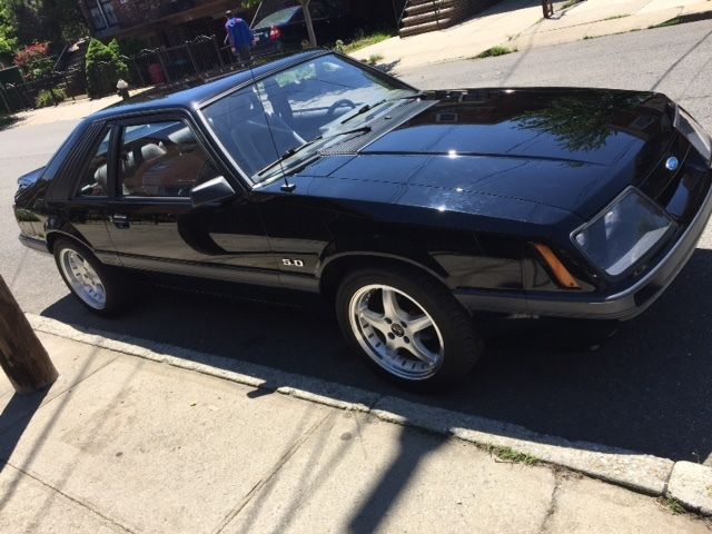 1986 Ford Mustang GT - photo 2