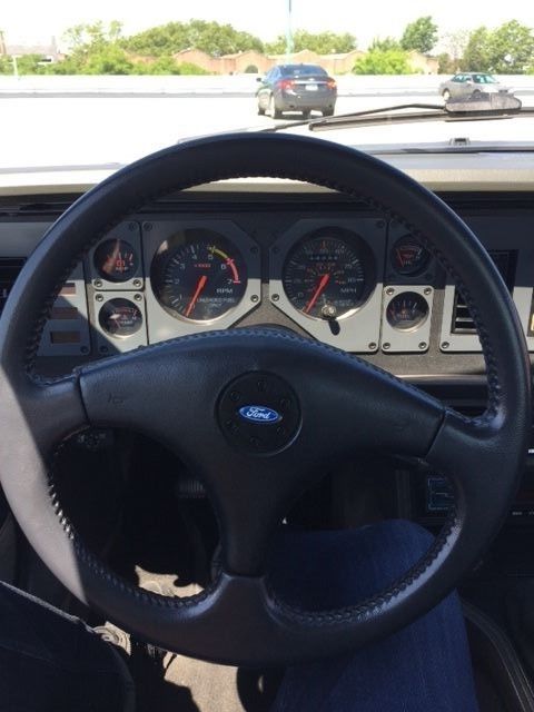 1986 Ford Mustang GT - photo 9
