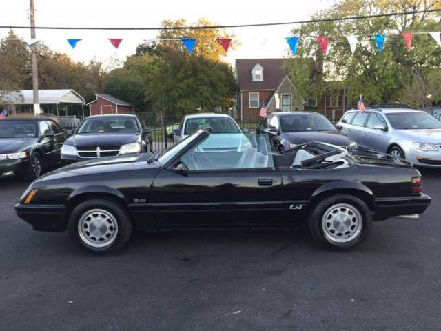 1986 Ford Mustang GT - photo 5
