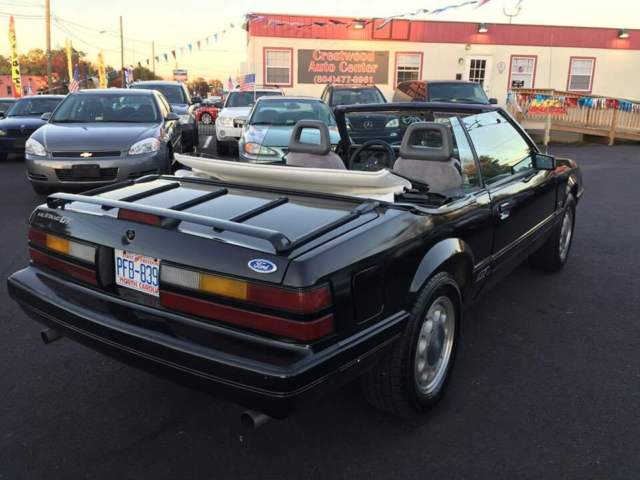 1986 Ford Mustang GT - photo 6