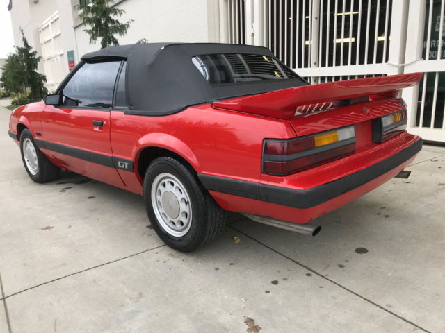 1986 Ford Mustang gt 5.0 - photo 3