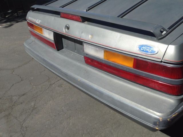 1986 Ford Mustang GT - photo 8