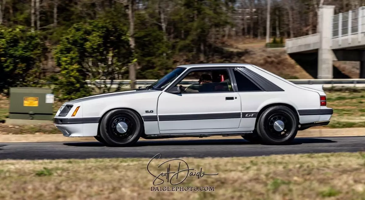 1986 Ford Mustang GT, 9300 miles. 1986 Ford Mustang LX