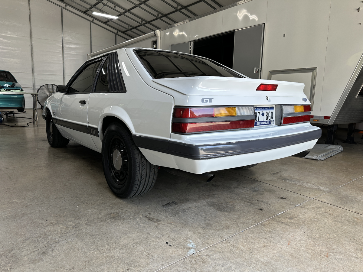 1986 Ford Mustang LX - photo 5