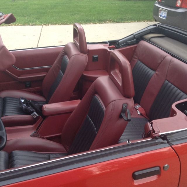 1986 Ford Mustang Gt convertable - photo 5