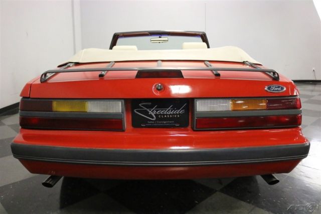 1986 Ford Mustang GT - photo 11