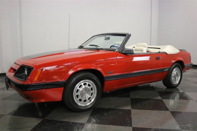 1986 Ford Mustang GT - photo 6