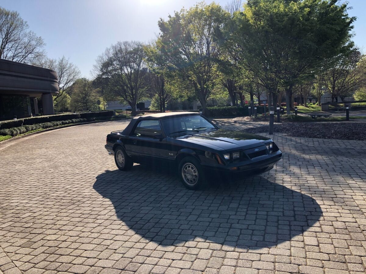1986 Ford Mustang - photo 2