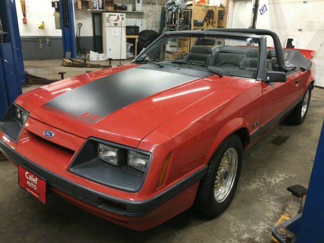 1986 Ford Mustang GT Convertible 5.0 1986 Ford Mustang GT Convertible