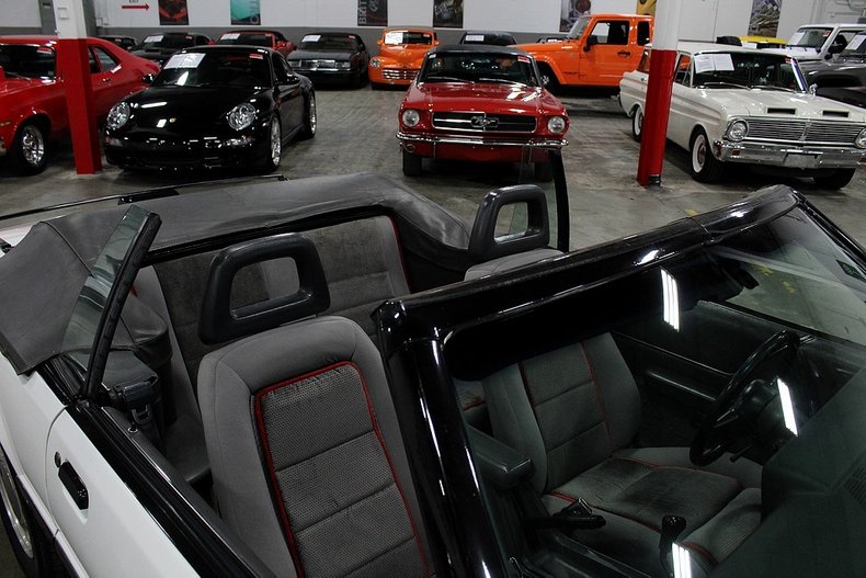 1986 Ford Mustang GT Convertible - photo 10