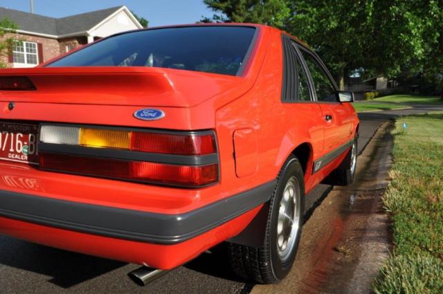 1986 Ford Mustang GT - photo 7