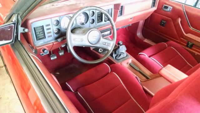 1986 Ford Mustang GT - photo 6