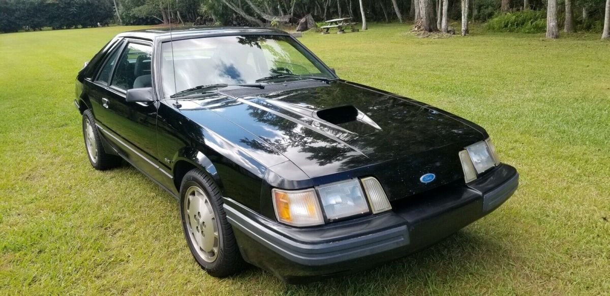 1986 Ford Mustang SVO