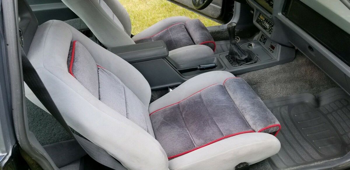 1986 Ford Mustang SVO - photo 12