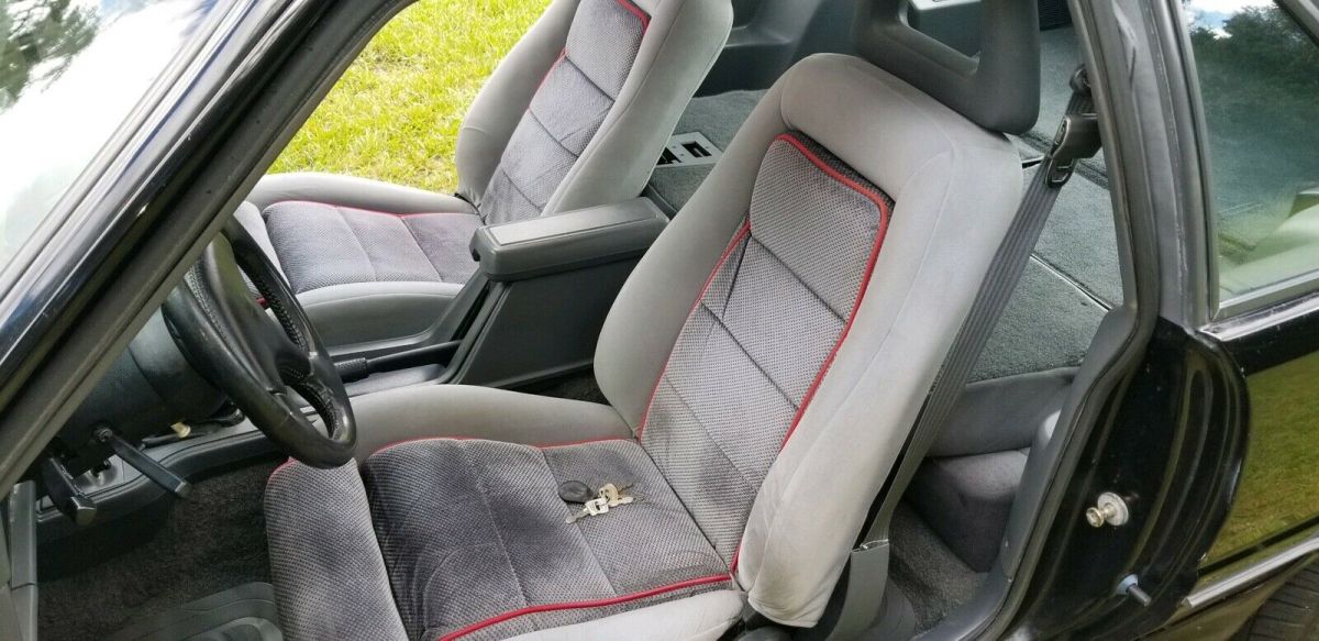 1986 Ford Mustang SVO - photo 6