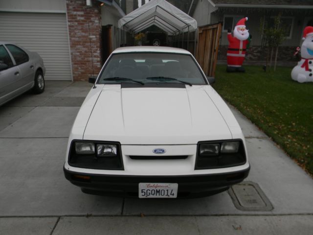1986 Ford Mustang LX 2dr Hatchback - photo 3