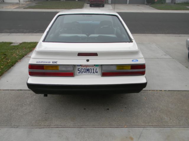 1986 Ford Mustang LX 2dr Hatchback - photo 4