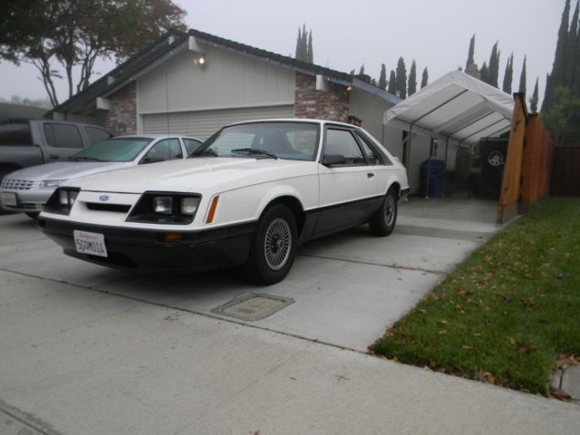 1986 Ford Mustang LX 2dr Hatchback - photo 5