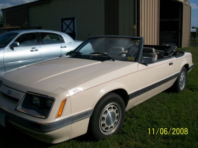 1986 Ford Mustang LX - photo 2
