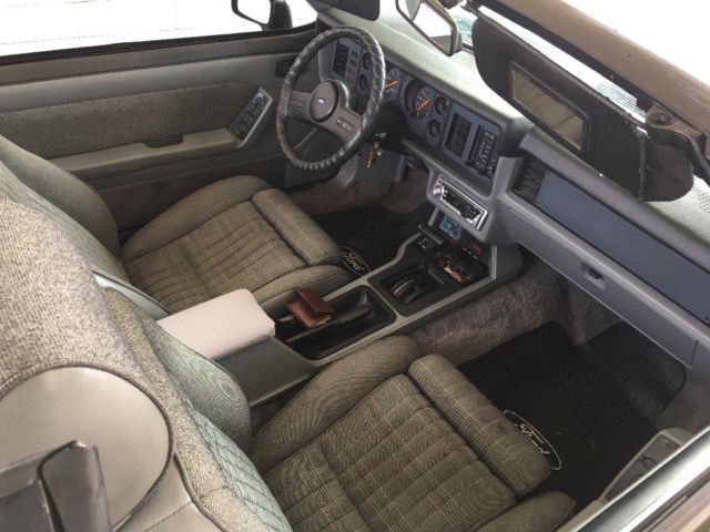 1986 Ford Mustang Lx - photo 2