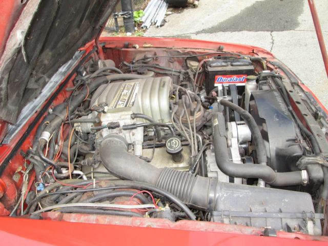 1986 Ford Mustang LX Convertible - photo 10
