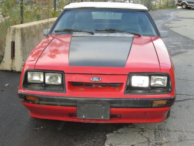 1986 Ford Mustang LX Convertible - photo 2