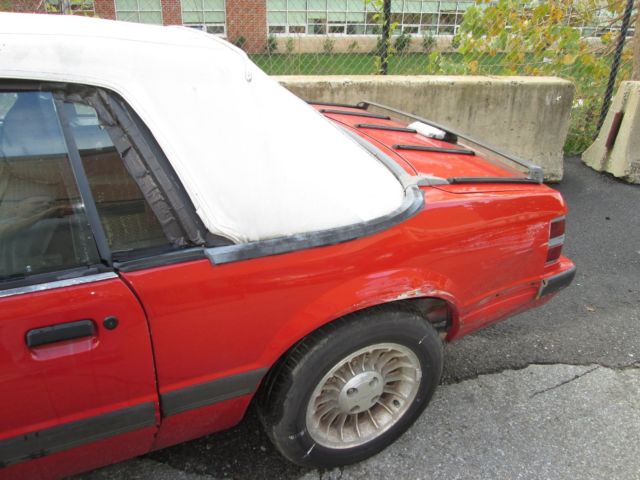 1986 Ford Mustang LX Convertible - photo 6