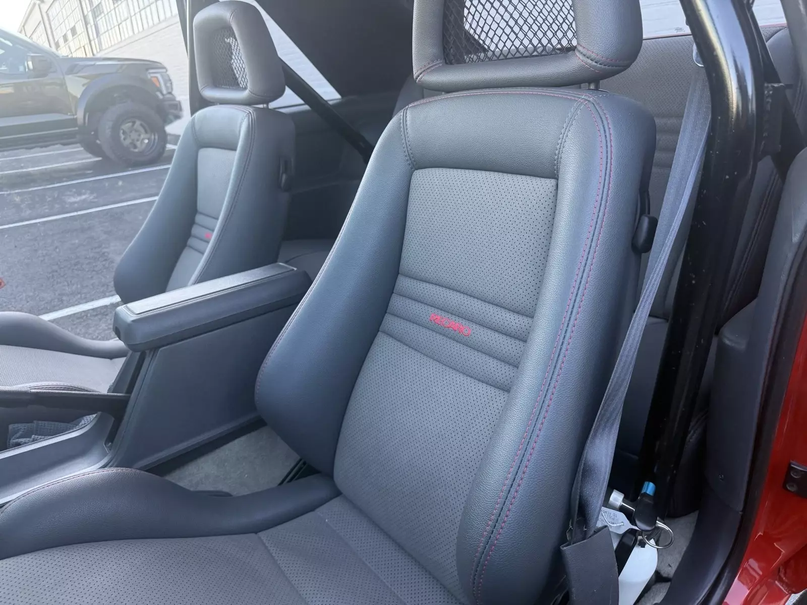 1986 Ford Mustang LX - photo 10