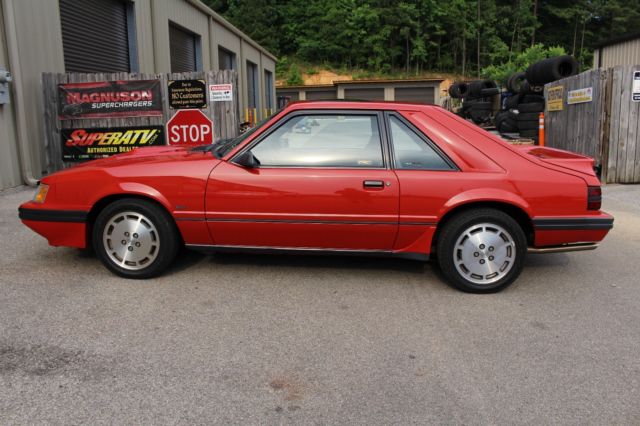 1986 Ford Mustang - photo 2