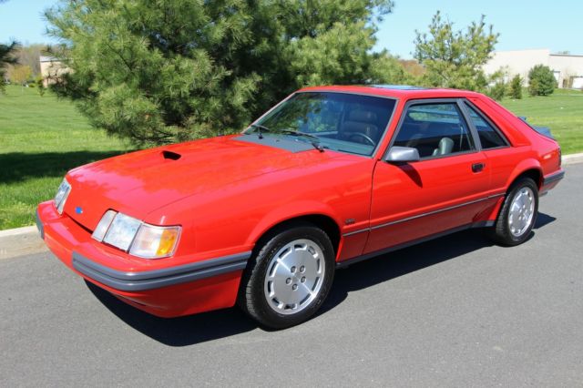 1986 Ford Mustang SVO - 5 Speed - Leather Interior - Low Reserve 1986 Ford Mustang SVO Hatchback 2-Door