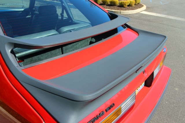 1986 Ford Mustang SVO Hatchback 2-Door - photo 13