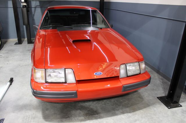 1986 Ford Mustang SVO - photo 4