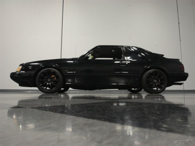1986 Ford Mustang SVO - photo 12