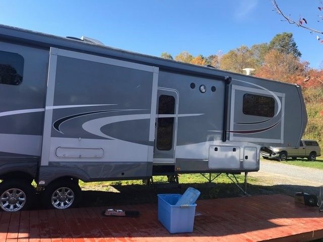1986 Ford Open Range 376FBH Fifth Wheel/Travel Trailer - photo 5