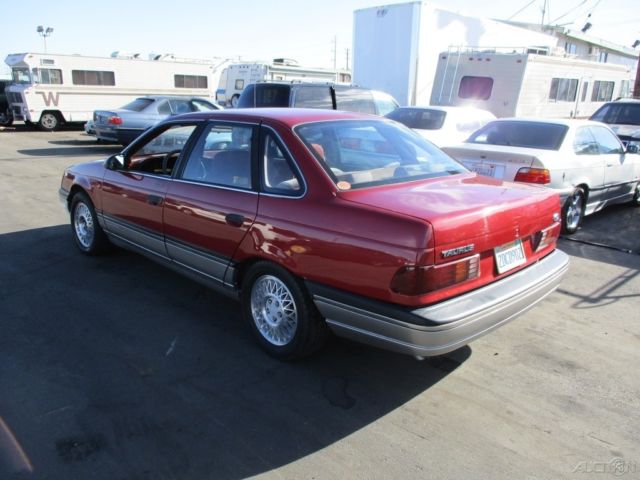 1986 Ford Taurus L - photo 4