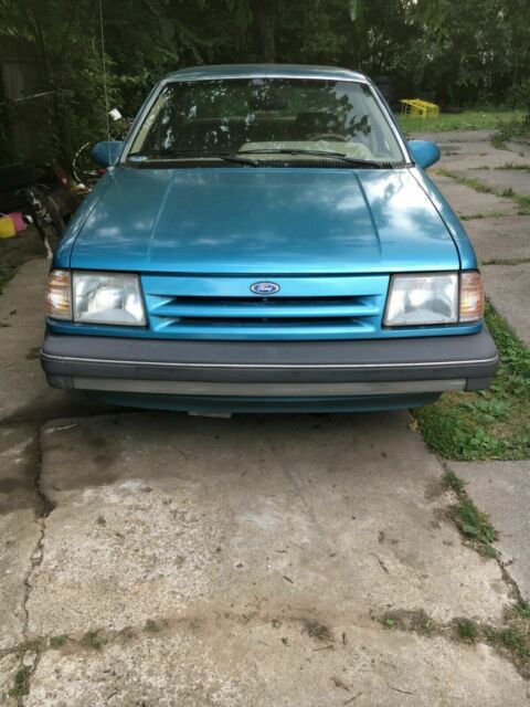Â 1986 ford tempo 6,600 Original miles classic 1986 Ford Tempo