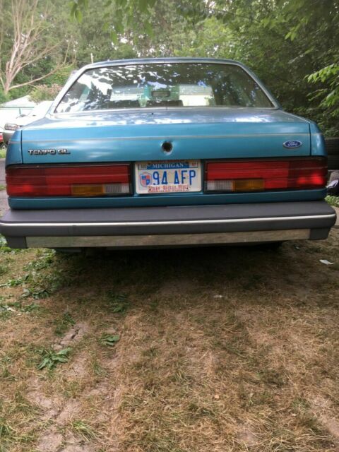 1986 Ford Tempo - photo 12