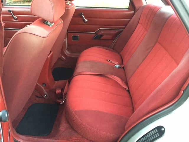 1986 Ford Tempo GL - photo 10