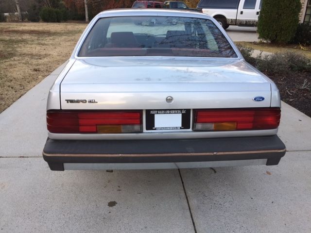 1986 Ford Tempo GL - photo 12
