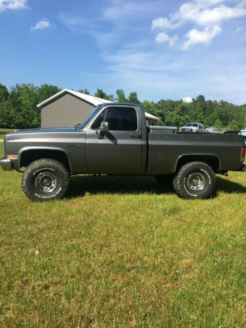 1986 GMC Sierra 1500 - photo 2