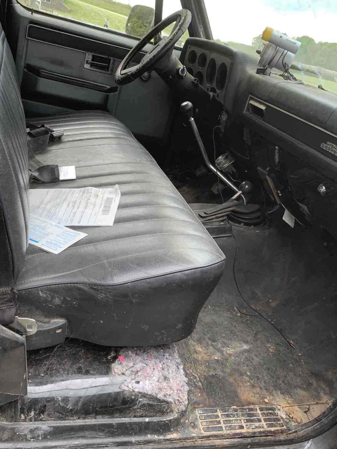 1986 GMC C1500 base model - photo 13