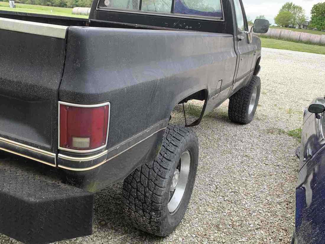 1986 GMC C1500 base model - photo 9