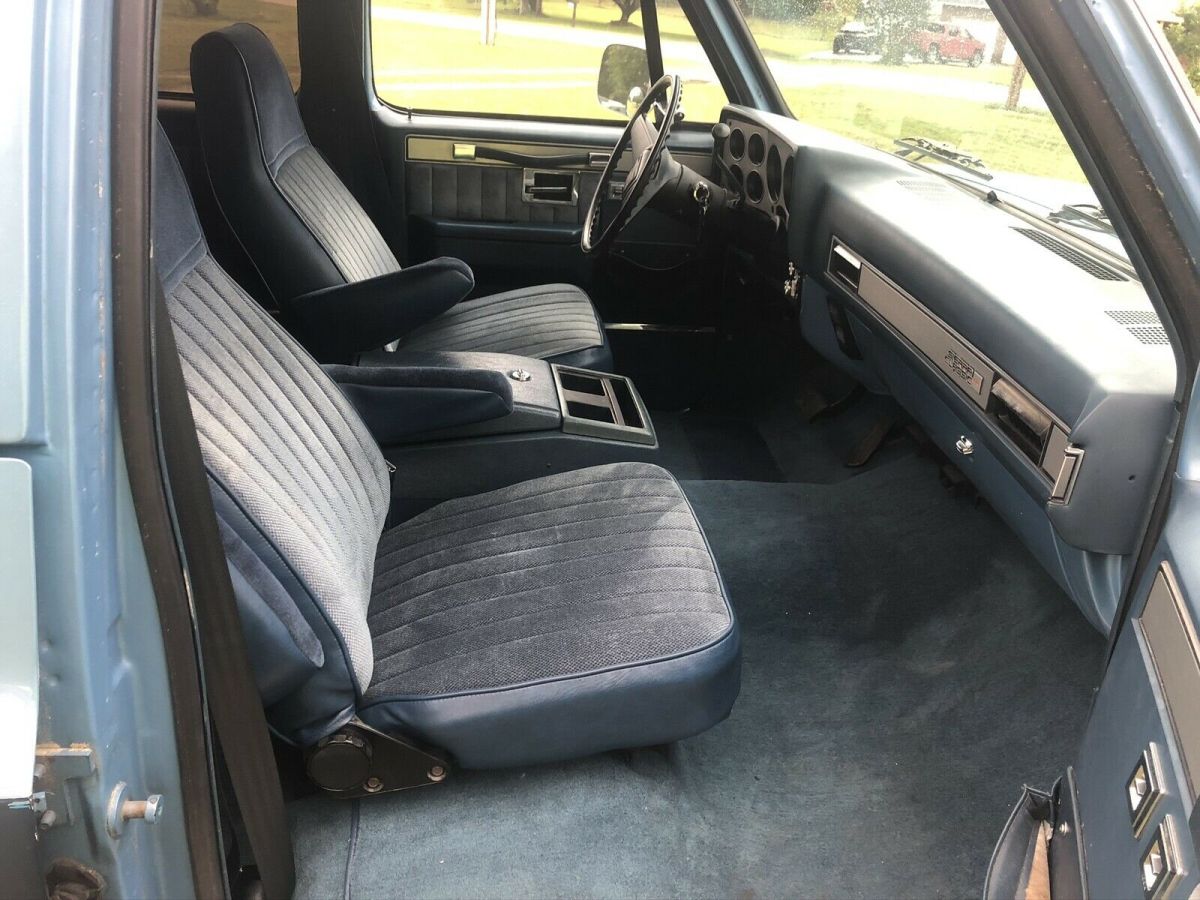 1986 GMC C1500 Suburban C1500 - photo 8