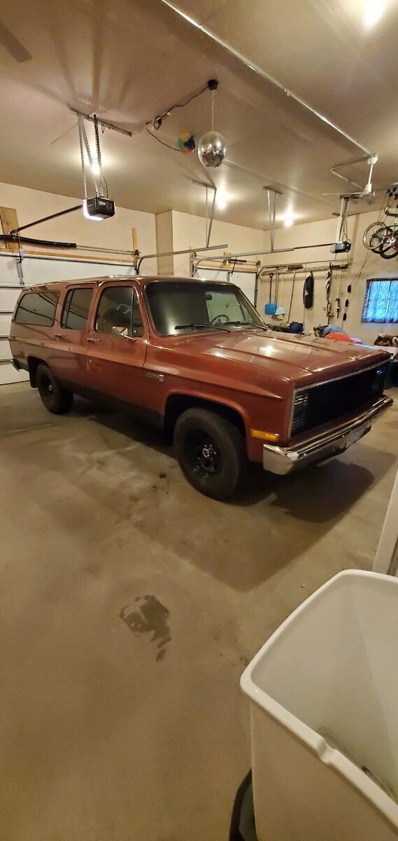 1986 GMC Suburban C1500 - photo 2